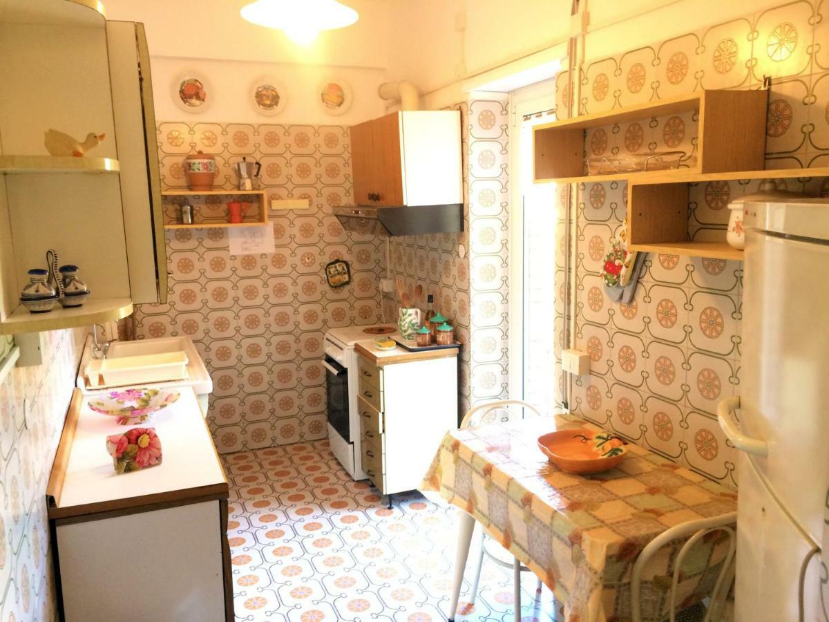Roma Manuela'S Cozy Guest House Trastevere Bagian luar foto